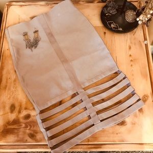 Sexy dusty pink body con skirt